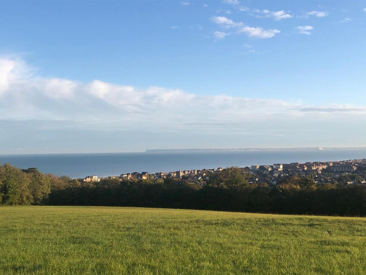 L'Eden Parc Apartment Villers-sur-Mer Bagian luar foto