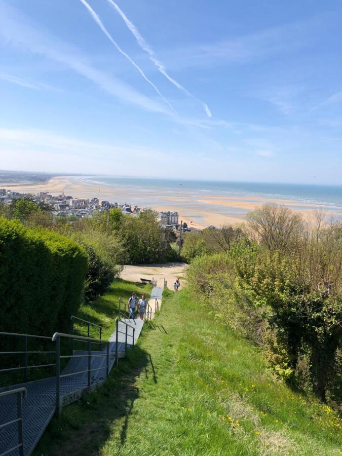 L'Eden Parc Apartment Villers-sur-Mer Bagian luar foto